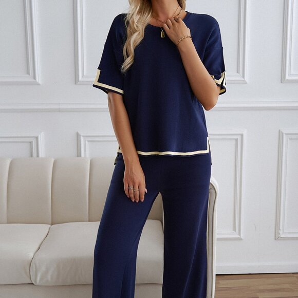 Minimalist Knit Loungewear Top & Wide Leg Pant Set - Picture 5 of 6